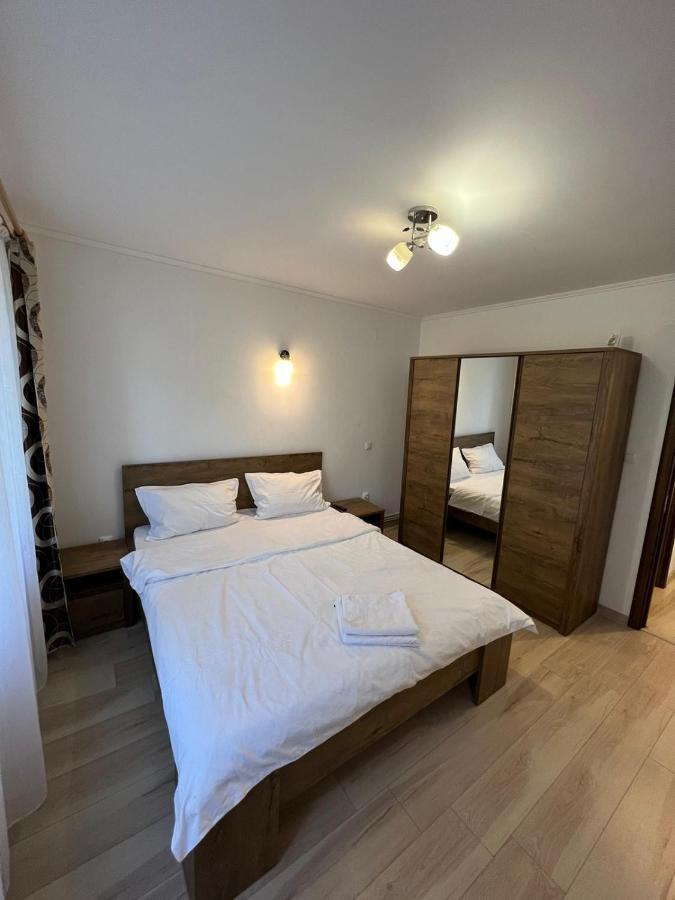 Gold Apartments Baia Mare Eksteriør bilde